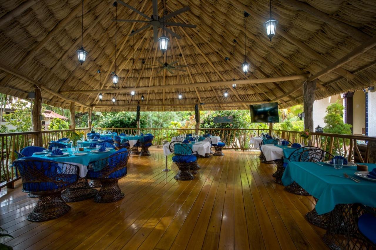 Mariposa Belize Beach Resort Placencia エクステリア 写真