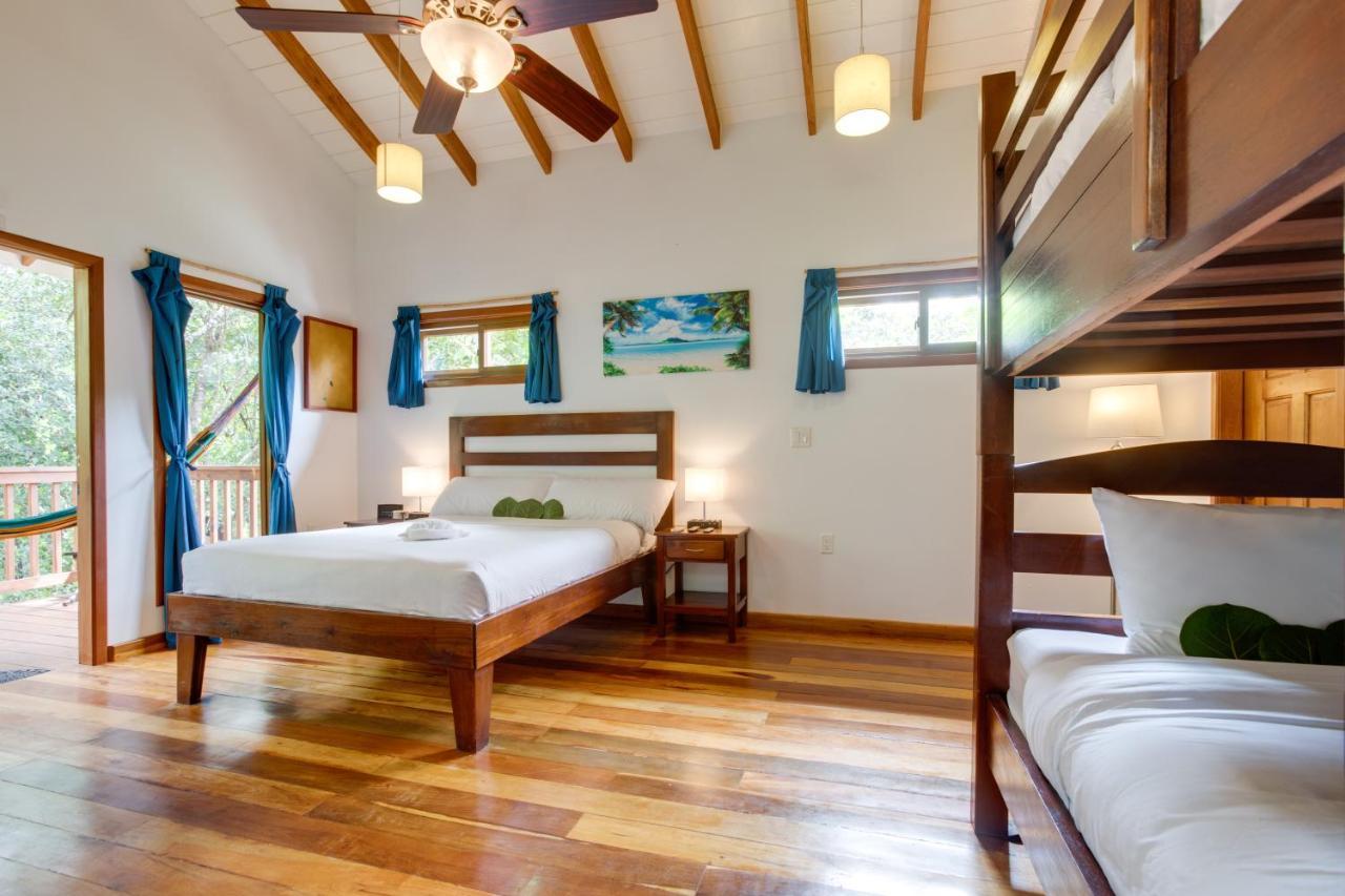 Mariposa Belize Beach Resort Placencia エクステリア 写真