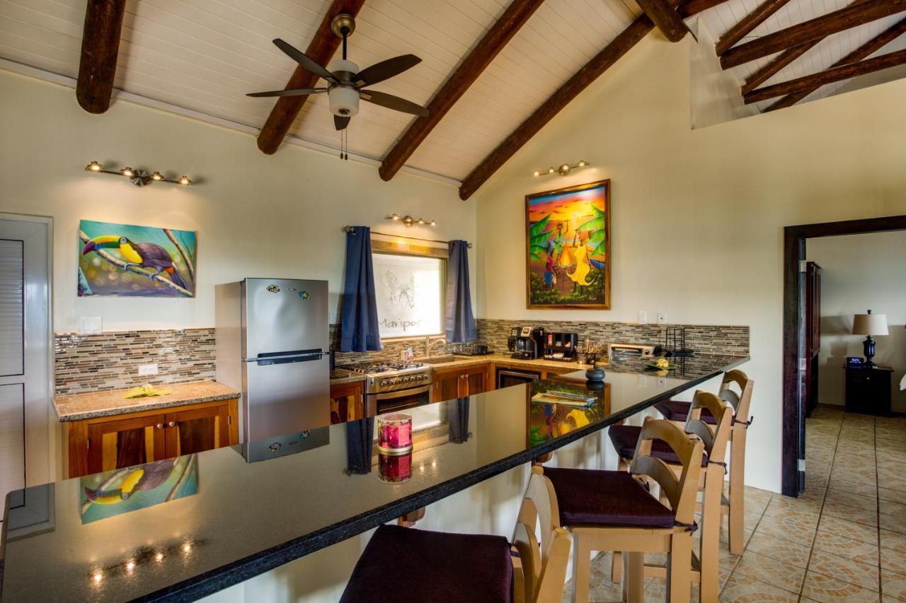 Mariposa Belize Beach Resort Placencia エクステリア 写真