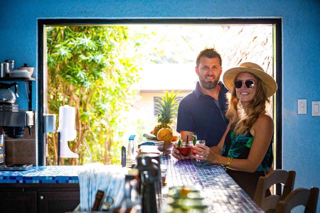 Mariposa Belize Beach Resort Placencia エクステリア 写真