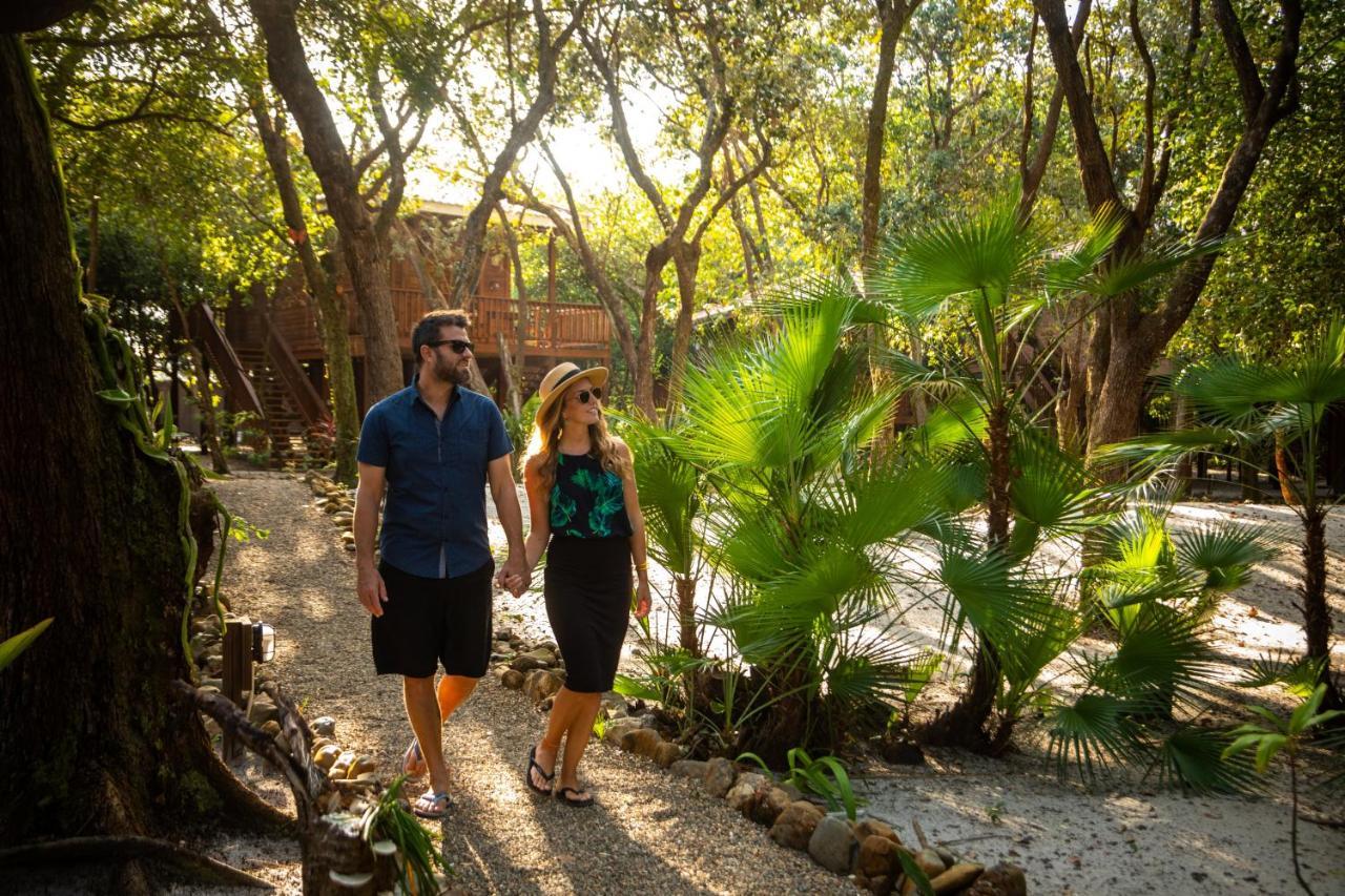Mariposa Belize Beach Resort Placencia エクステリア 写真