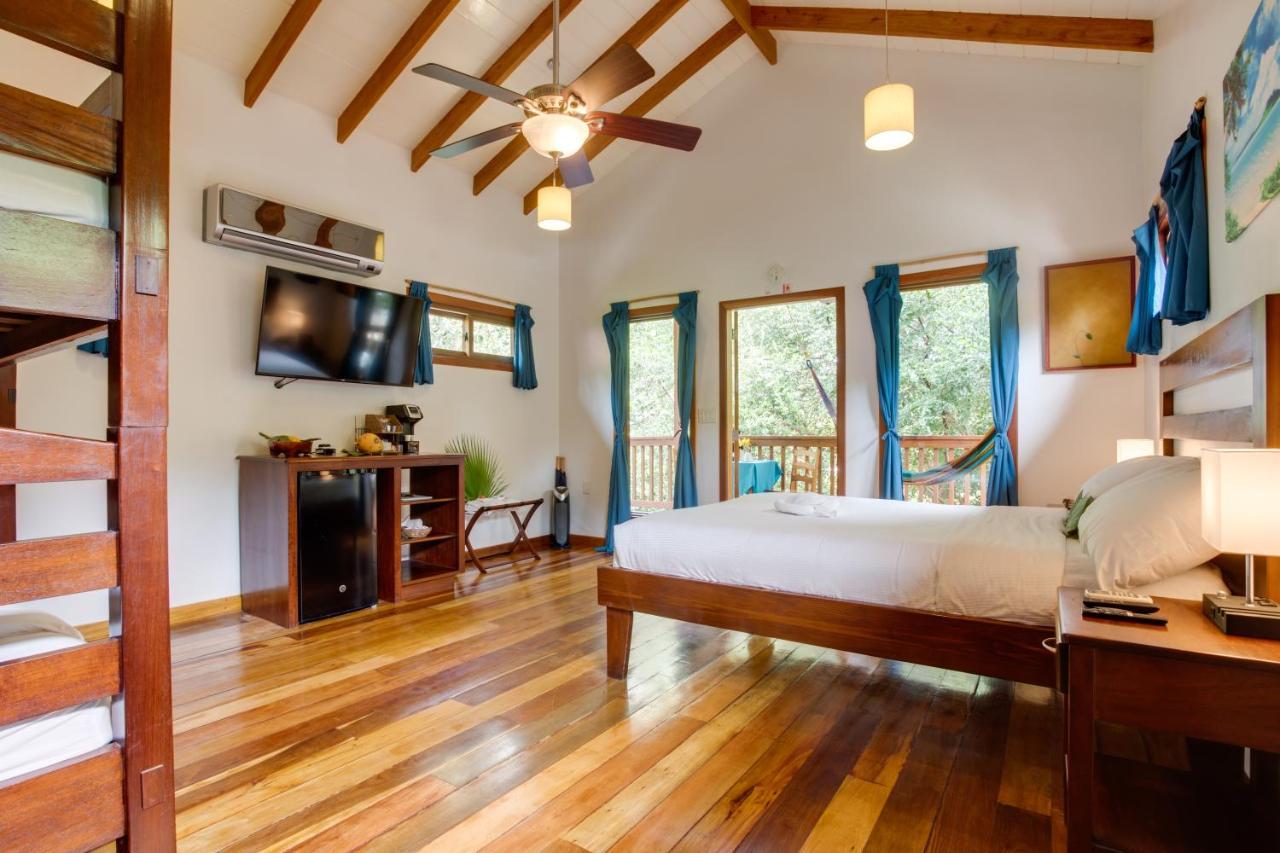 Mariposa Belize Beach Resort Placencia エクステリア 写真